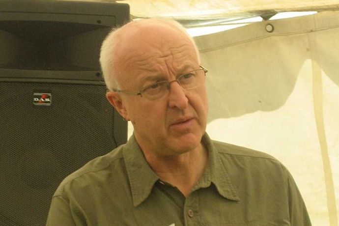 Picture of sound recordist Chris Watson