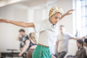 Picture of Leah Haile plays Miranda in Vache Baroque's The Tempest